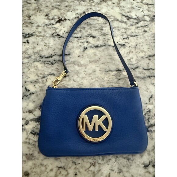 Michael Kors Fulton Limited Edition Cadet Blue Leather Wristlet Clutch - Picture 2 of 8